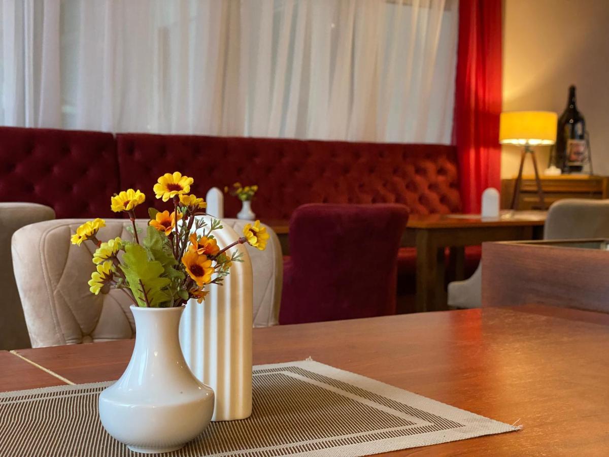 Motel M Vlasenica Екстериор снимка