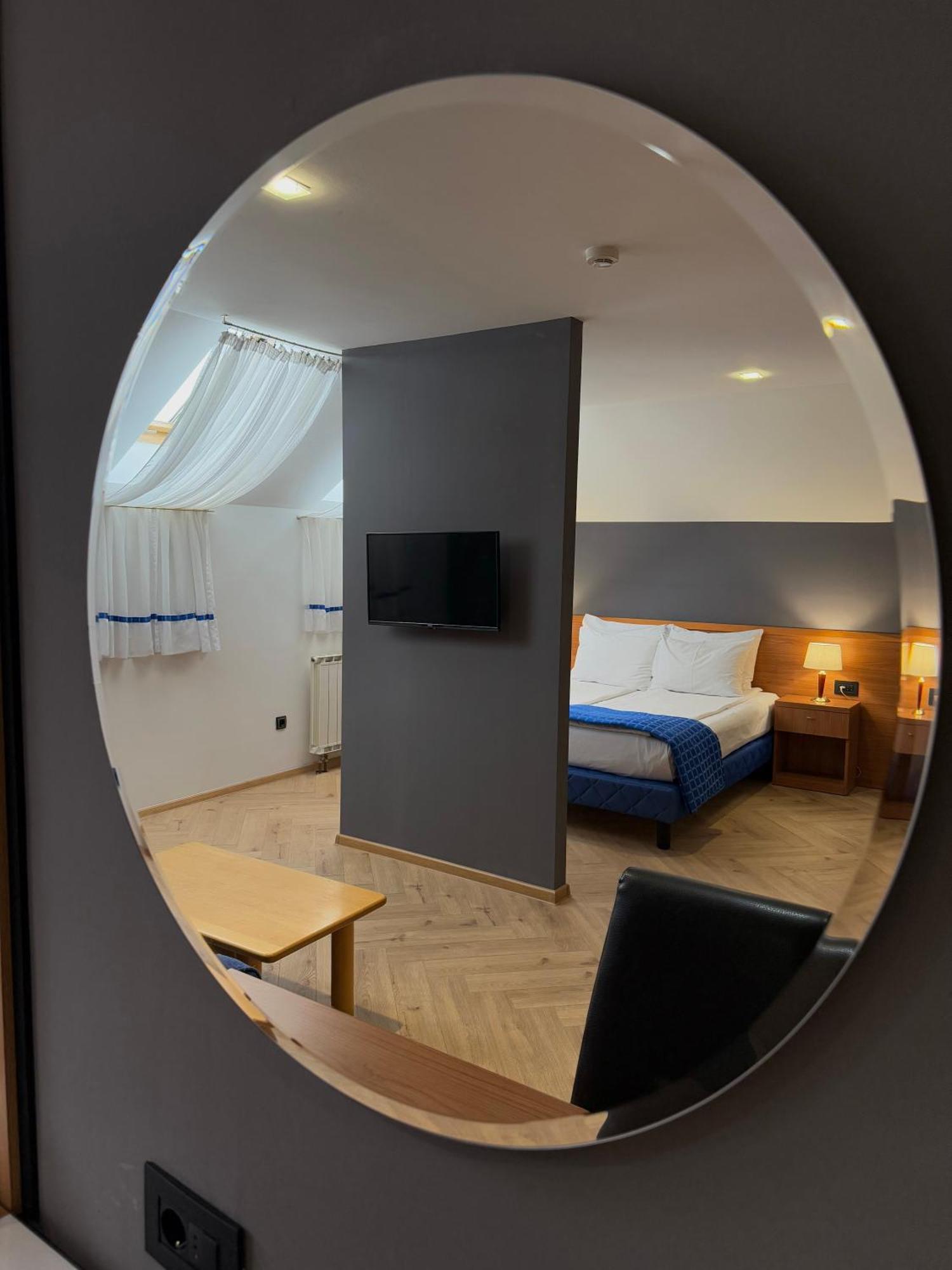 Motel M Vlasenica Екстериор снимка