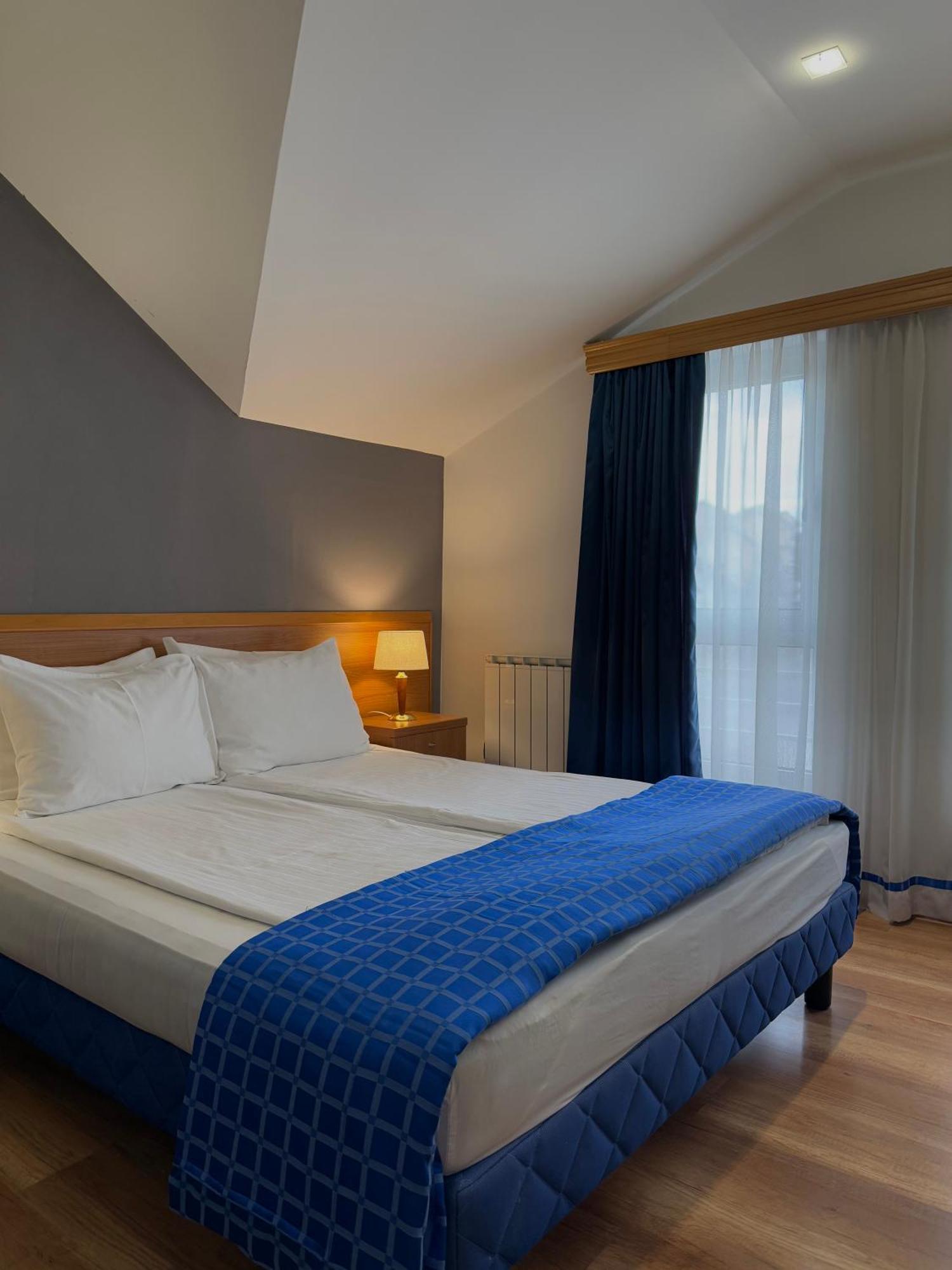 Motel M Vlasenica Екстериор снимка