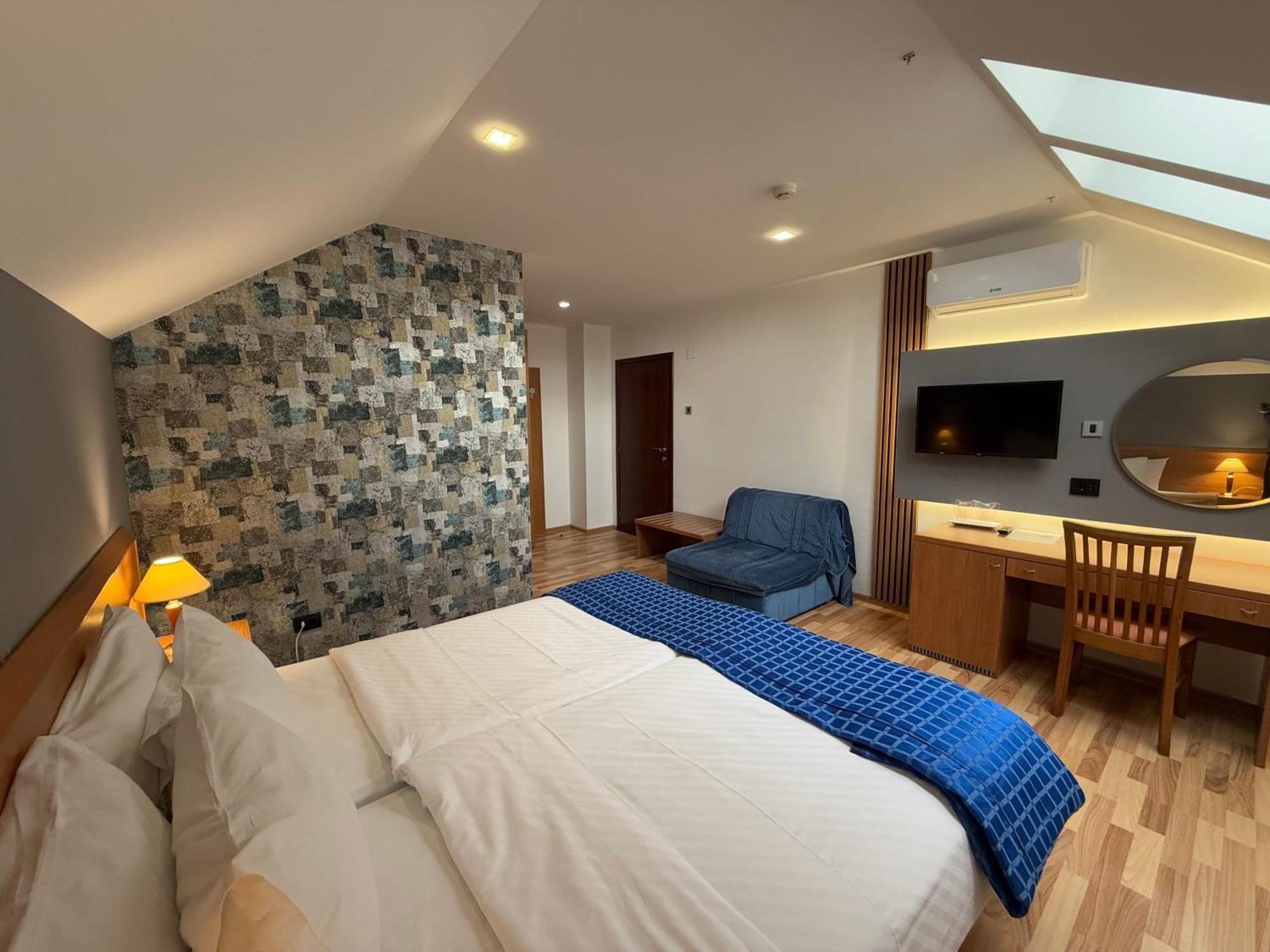 Motel M Vlasenica Екстериор снимка